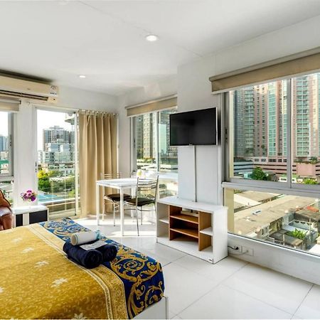 Right Place Sathorn Банкок Екстериор снимка
